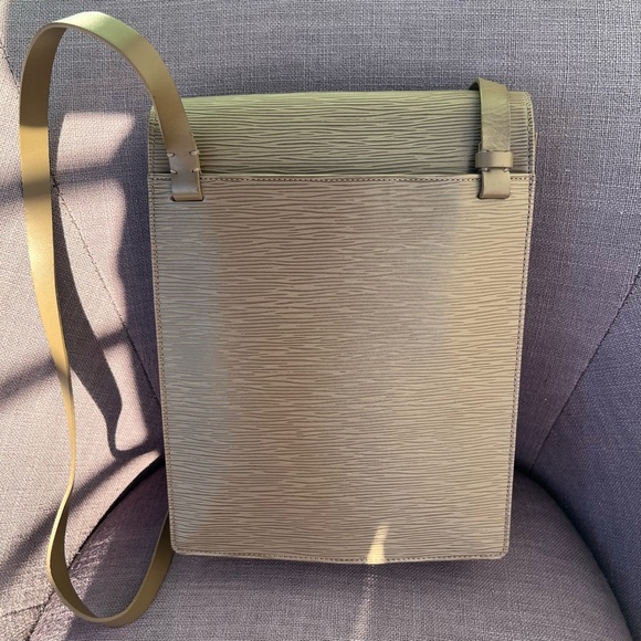Louis Vuitton Epi Ramatuelle Shoulder BagCrossbody Gray